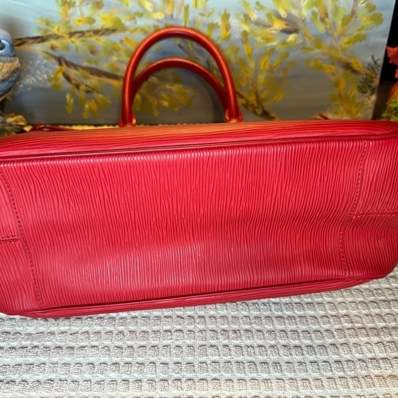 Louis Vuitton Epi Passy PM Red with COA - Picture 7 of 15